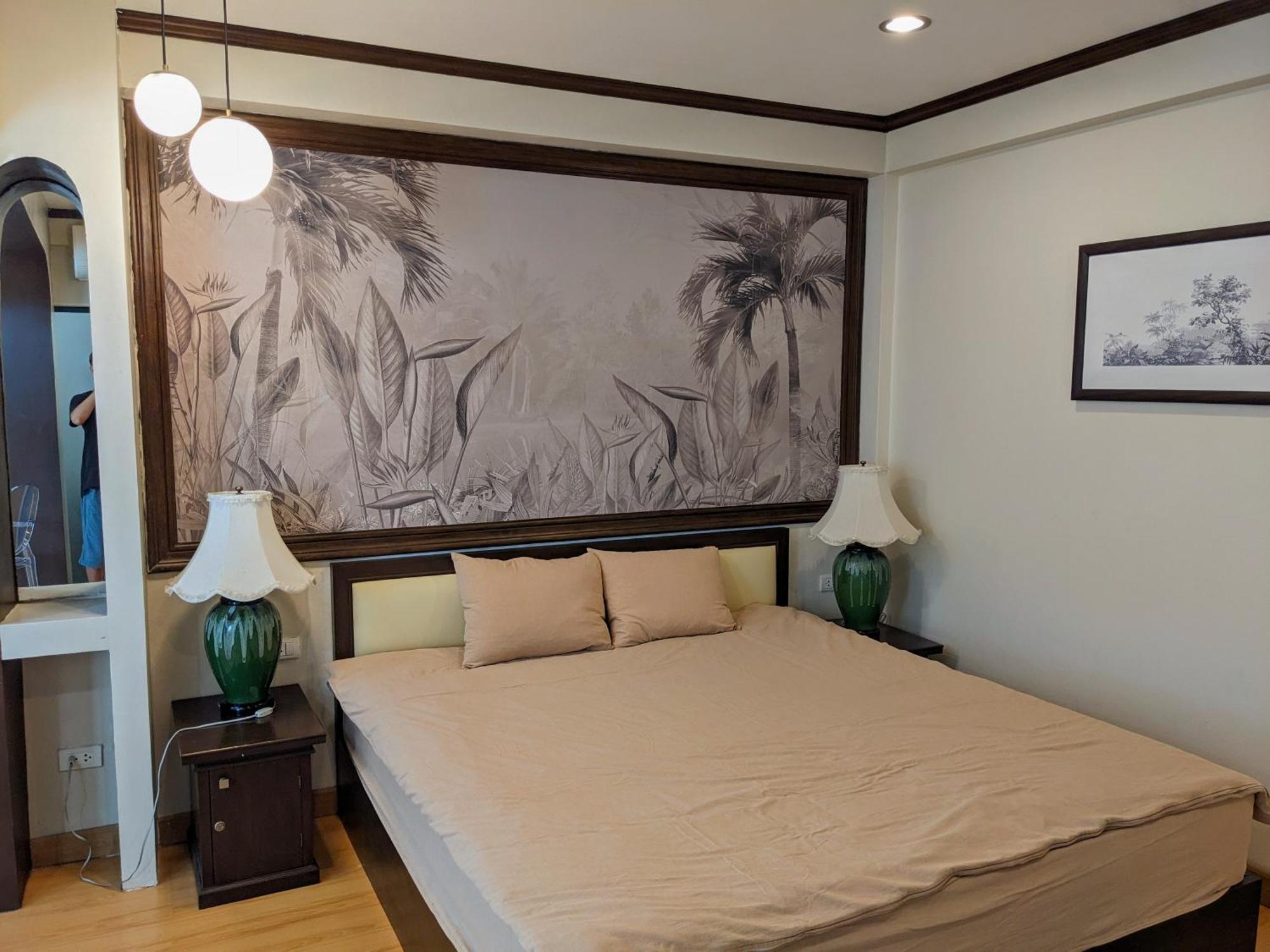 צ'יאנג מאי October Hostel Chiangmai מראה חיצוני תמונה