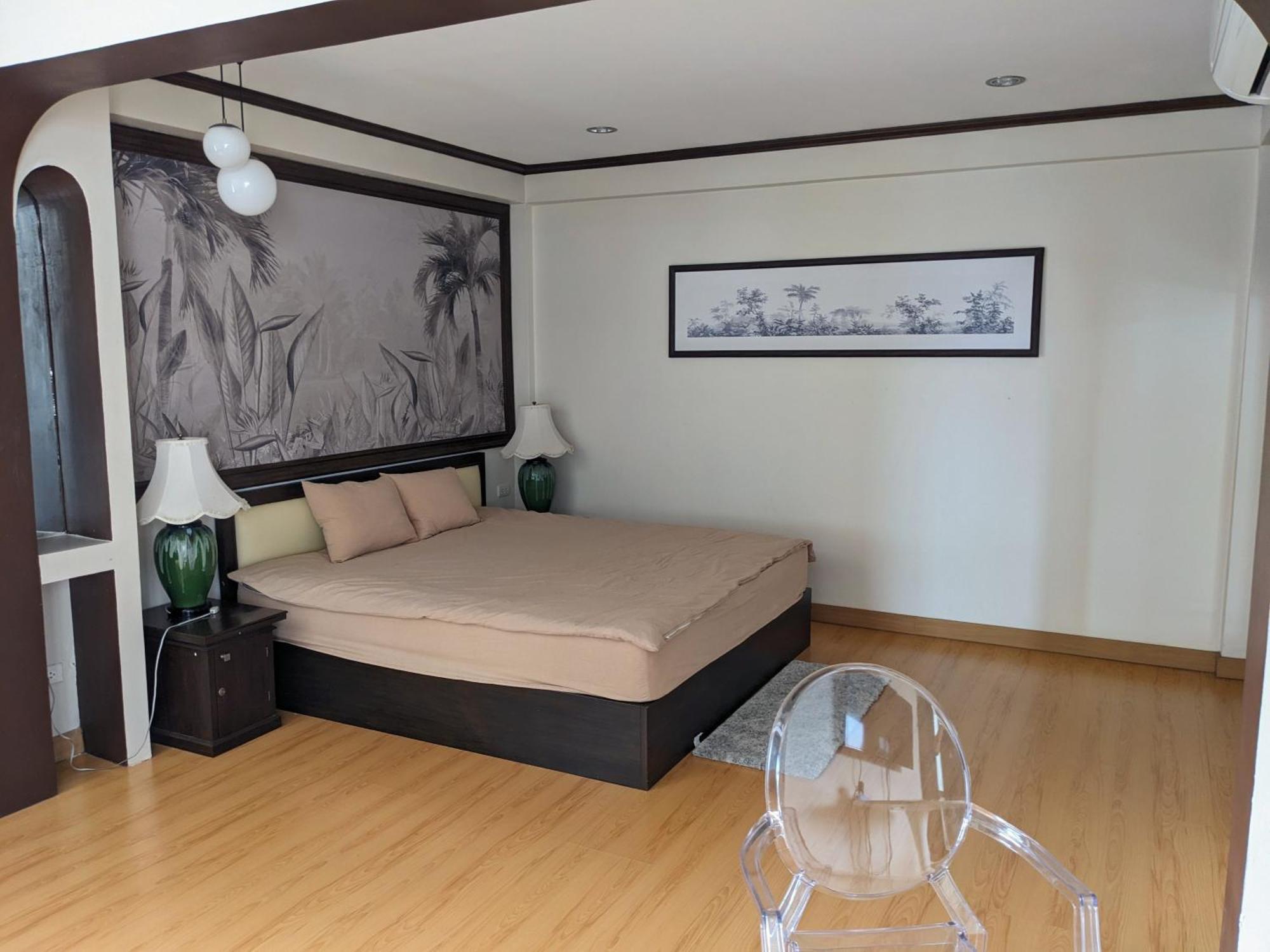 צ'יאנג מאי October Hostel Chiangmai מראה חיצוני תמונה
